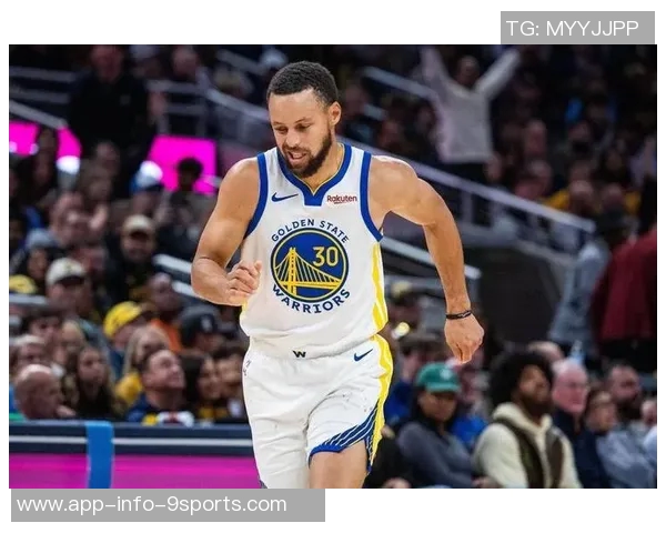 勇士半场比赛状态低迷仅得4分库里缺阵让球队陷入困境